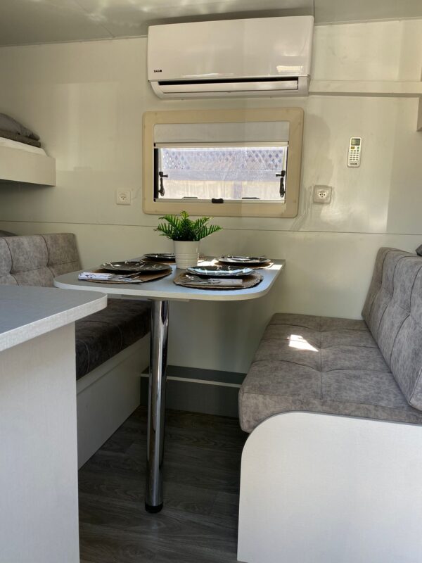 ⁦Caravan OF Love Rental⁩ – תמונה ⁦3⁩