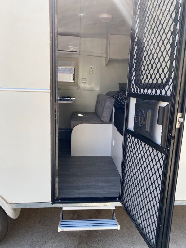 ⁦Caravan OF Love Rental⁩ – תמונה ⁦6⁩